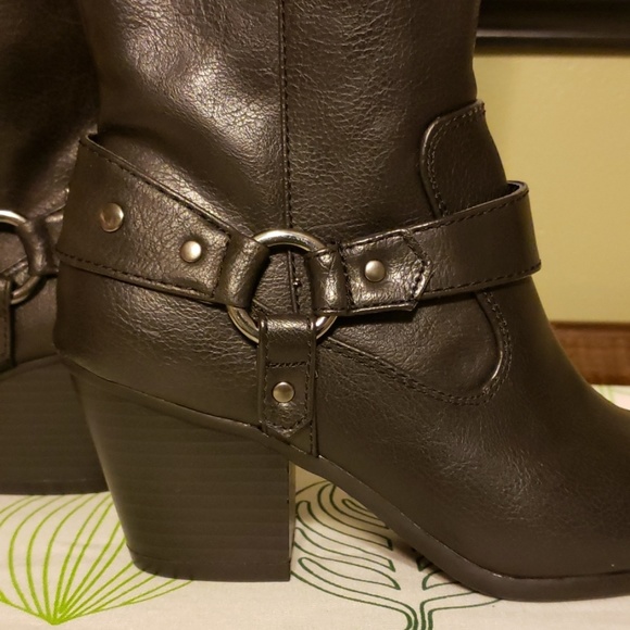 A2 by Aerosoles Chunky Heel Boots New w/o box - Picture 6 of 8